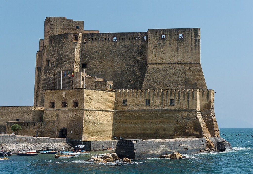 Castel dell'Ovo, Naples