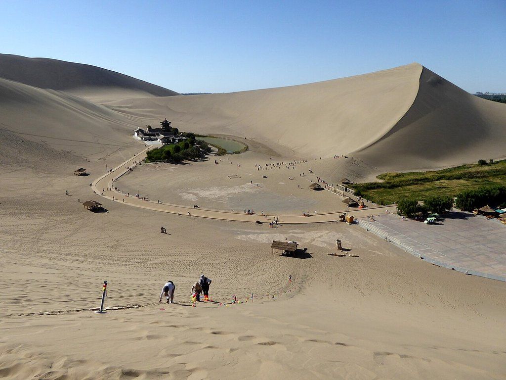 Crescent Lake, Dunhuang