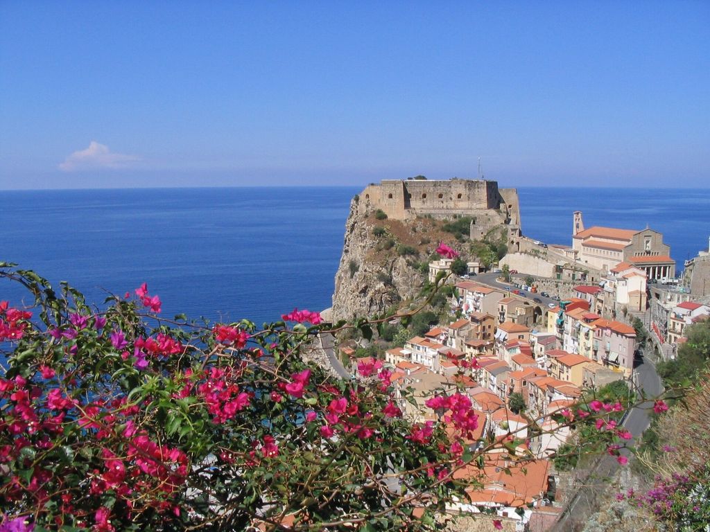 Castello Ruffo, Scilla